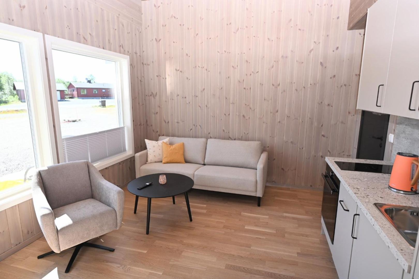 Atte Arstider Lodge Neiden Extérieur photo